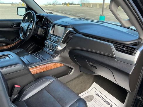 Used 2015 Chevrolet Suburban LTZ image 37