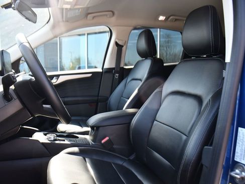 Used 2022 Ford Escape SEL AWD/4WD image 13