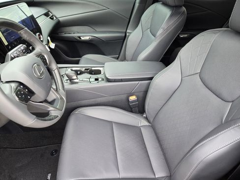New 2026 Lexus RX 350 FWD image 8