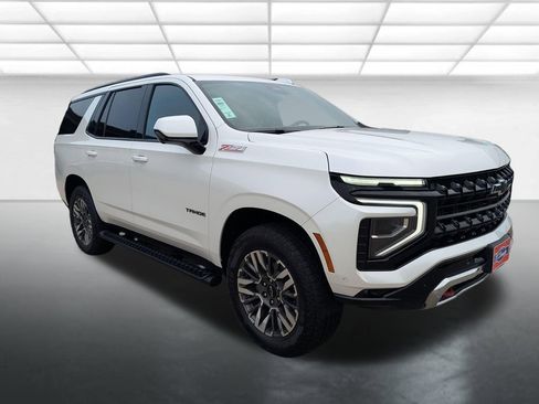 Used 2025 Chevrolet Tahoe Z71 AWD/4WD image 1