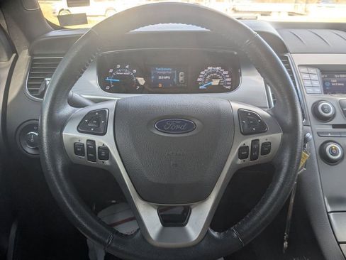 Used 2018 Ford Taurus SEL image 21
