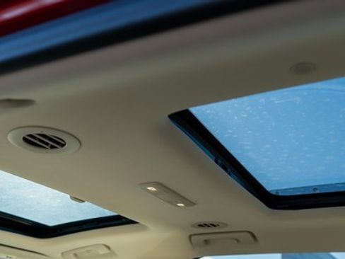 Used 2022 GMC Acadia Denali w/ Trailering Package image 13