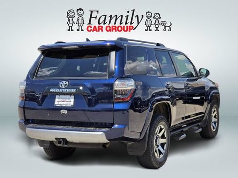 Used 2021 Toyota 4Runner TRD Off-Road AWD/4WD image 4
