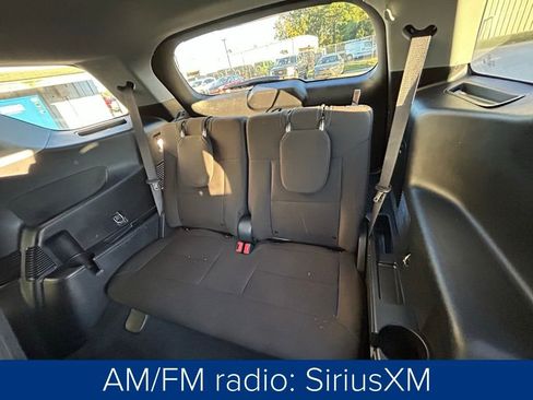 Used 2022 Ford Explorer XLT image 20