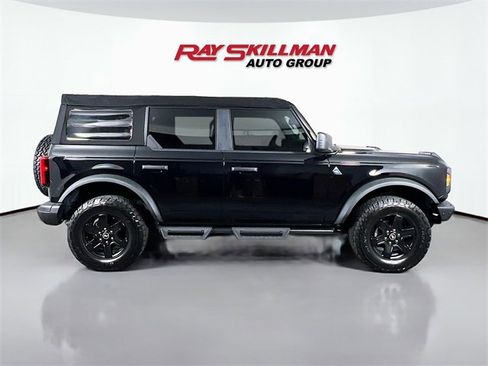 Used 2024 Ford Bronco Black Diamond image 8