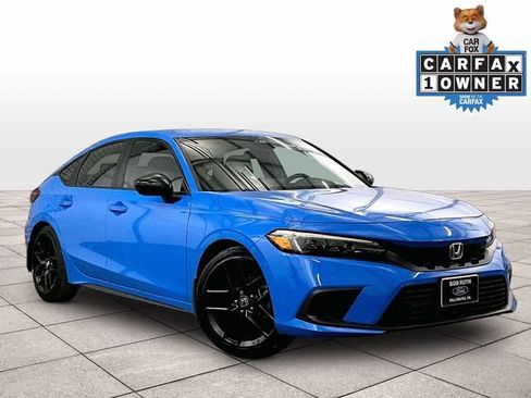 Used 2023 Honda Civic Sport image 2