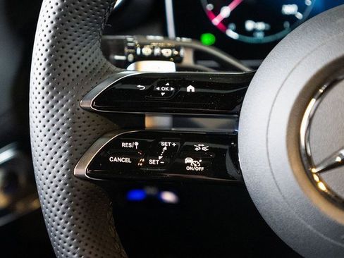 New 2026 Mercedes-Benz GLC 300 4MATIC image 26