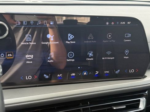 Used 2024 Chevrolet Traverse LT w/ LPO, Floor Liner Package image 22