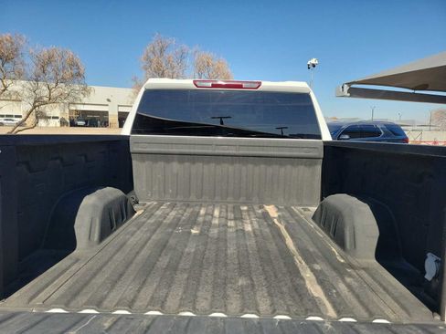 Used 2022 Chevrolet Silverado 1500 LT image 19