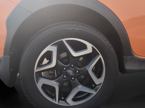 Used 2019 Subaru Crosstrek 2.0i Limited w/ Moonroof Package w/Navigation AWD/4WD image 28