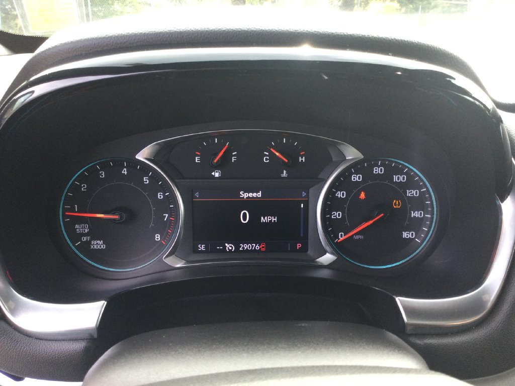 Used 2023 Chevrolet Traverse LT FWD image 18