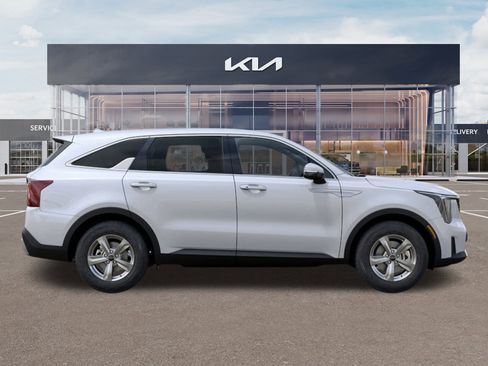 New 2026 Kia Sorento LX image 7