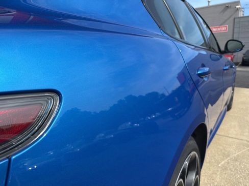 Used 2024 Alfa Romeo Giulia Veloce AWD/4WD image 6
