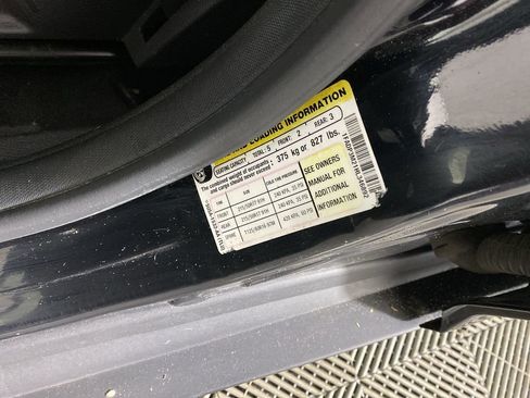 Used 2017 Ford Focus SEL w/ Cold Weather Package image 33