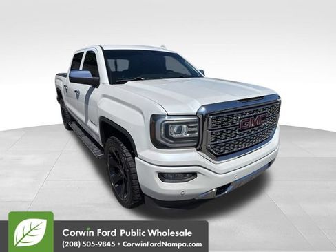 Used 2018 GMC Sierra 1500 Denali AWD/4WD image 3