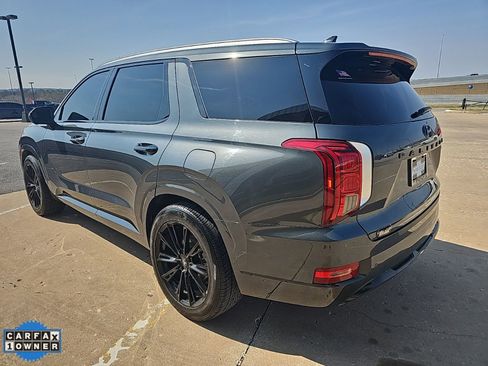Used 2022 Hyundai Palisade Calligraphy image 8