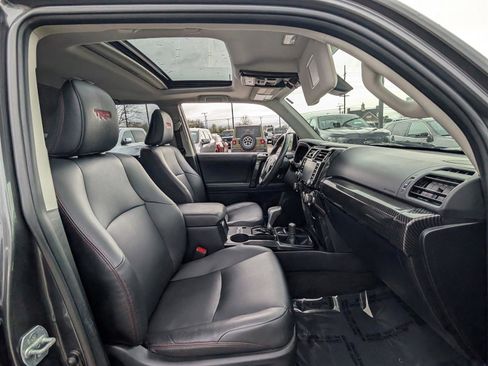 Used 2021 Toyota 4Runner TRD Off-Road Premium image 11