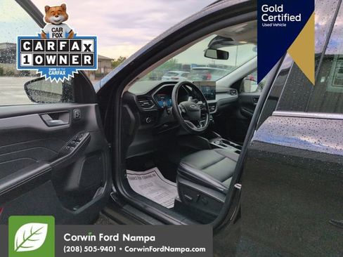 Certified 2025 Ford Escape Platinum AWD/4WD image 11