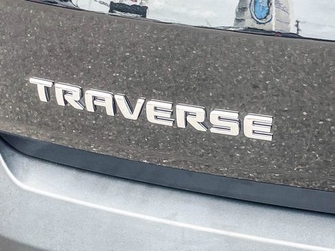 Used 2022 Chevrolet Traverse LT w/ LPO, Floor Liner Package image 9