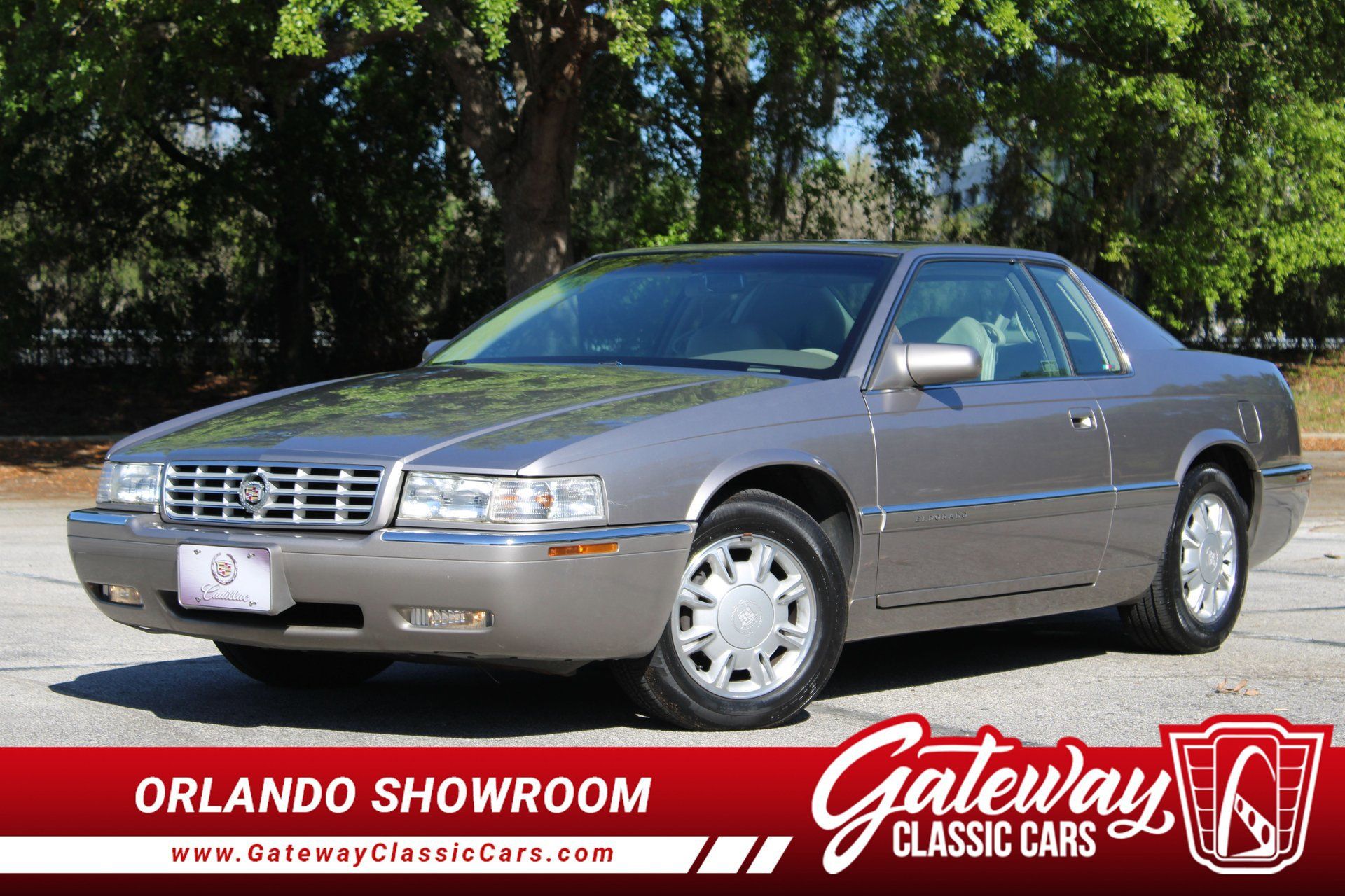 Used 1996 Cadillac Eldorado FWD image 1