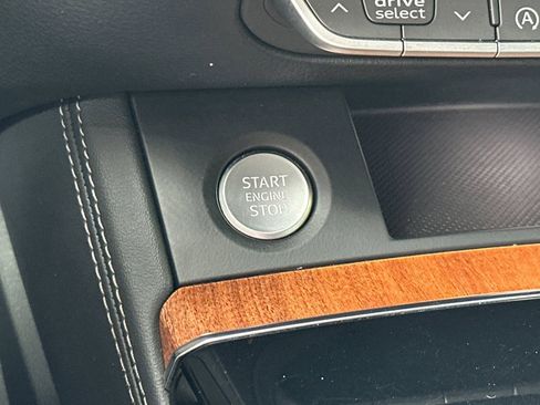 Used 2021 Audi Q5 Premium Plus w/ Premium Plus Package image 28