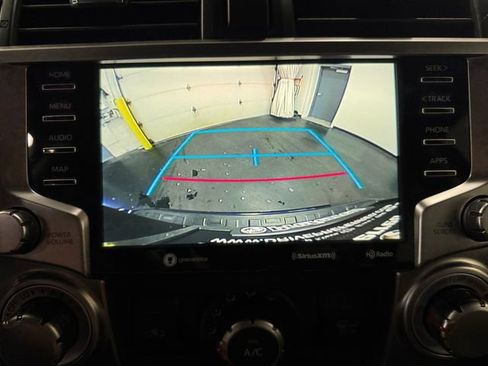 Used 2021 Toyota 4Runner SR5 Premium w/ Moonroof Package AWD/4WD image 15