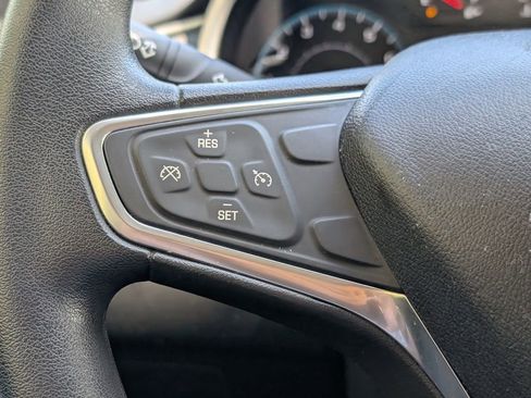 Used 2017 Chevrolet Malibu LS image 22