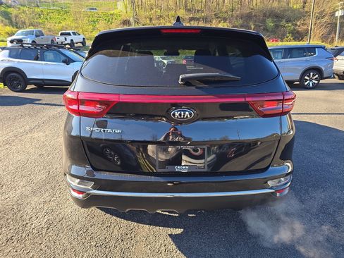 Used 2020 Kia Sportage LX image 5