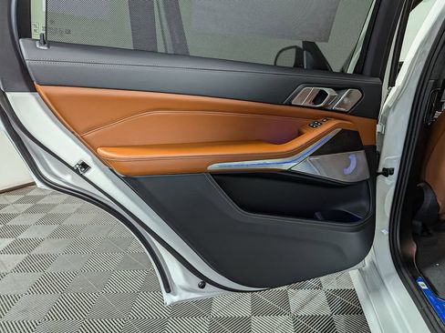 New 2026 BMW ALPINA XB7 image 37