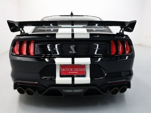 Used 2022 Ford Mustang Shelby GT500 w/ Carbon Fiber Track Pack image 60