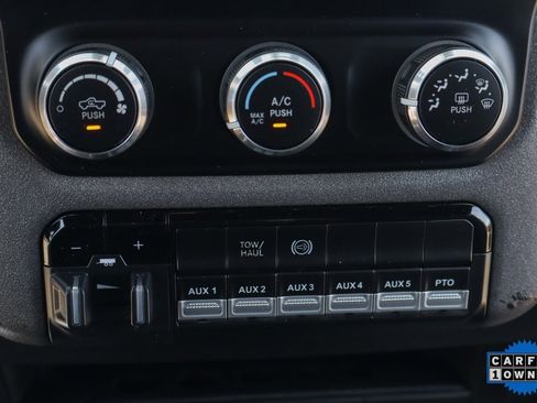 Used 2022 RAM 5500 Tradesman w/ Chrome Appearance Group image 31