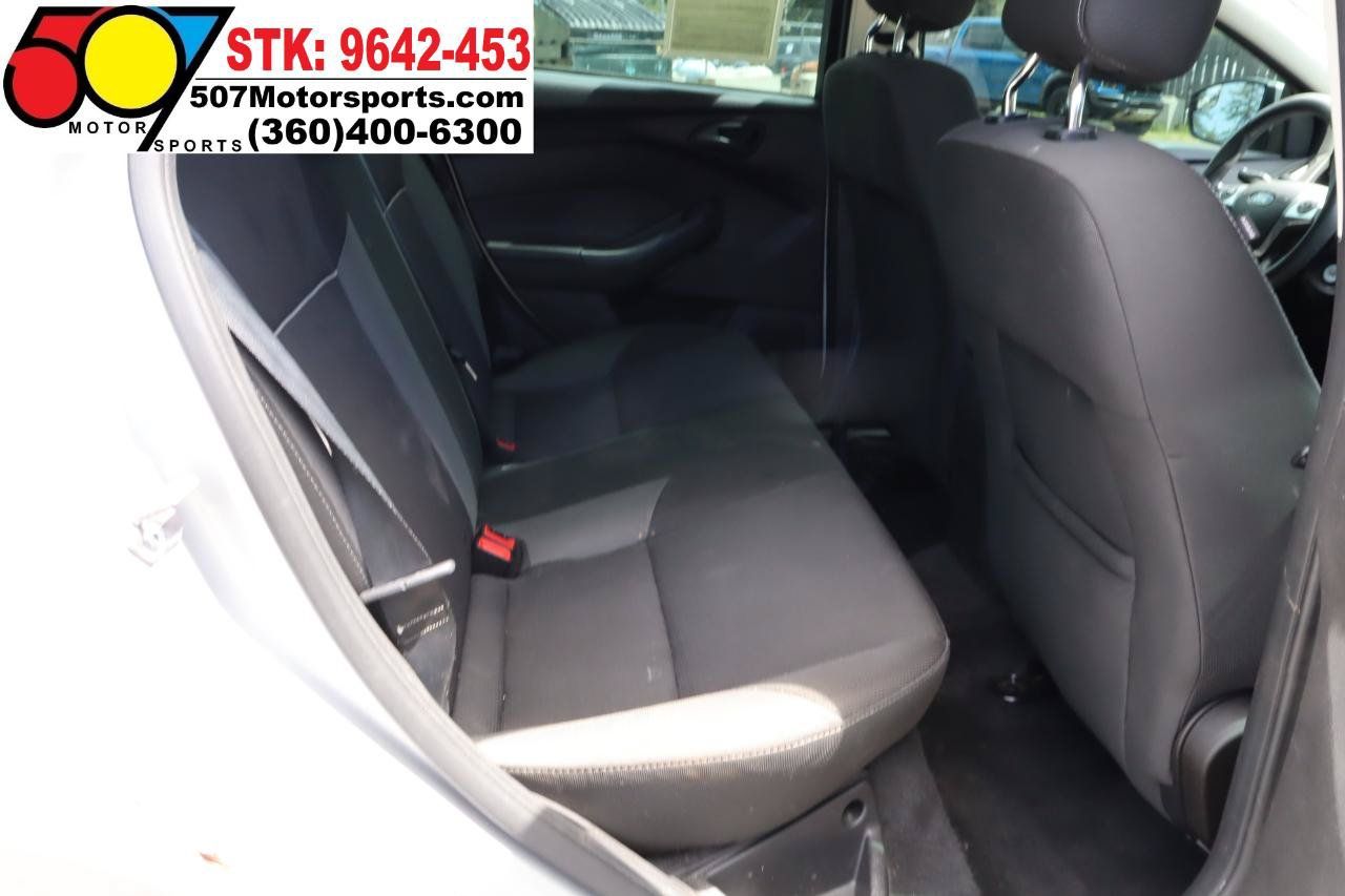 Used 2012 Ford Focus SE FWD image 14