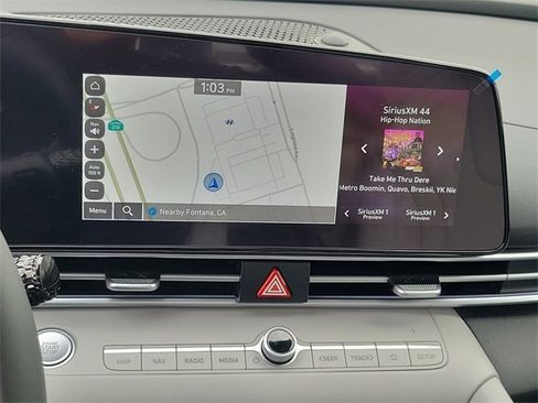 New 2025 Hyundai Elantra Limited image 9