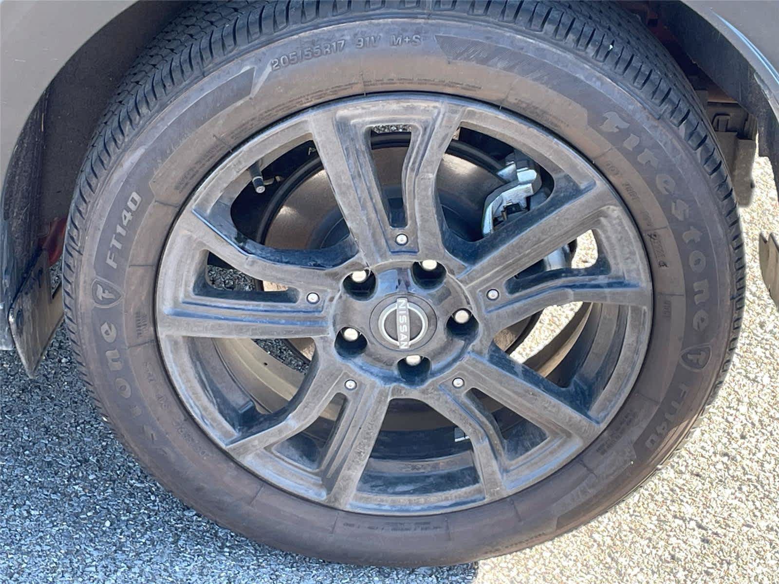 Used 2024 Nissan Kicks SR w/ SR Premium Package FWD image 11