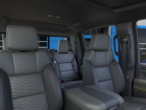New 2026 Chevrolet Silverado 2500 ZR2 w/ LPO, Dark Essentials Package AWD/4WD image 28