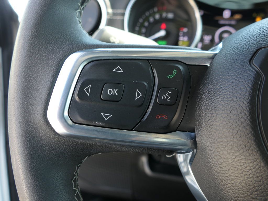 Certified 2023 Jeep Wrangler Unlimited Sahara AWD/4WD image 15