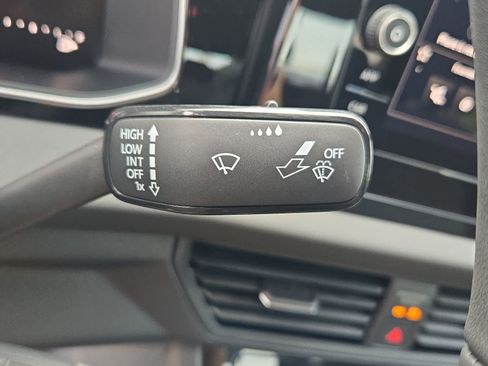 Used 2026 Volkswagen Jetta Sport FWD image 24