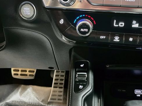 Used 2022 Kia Telluride SX w/ SX Prestige Package AWD/4WD image 21