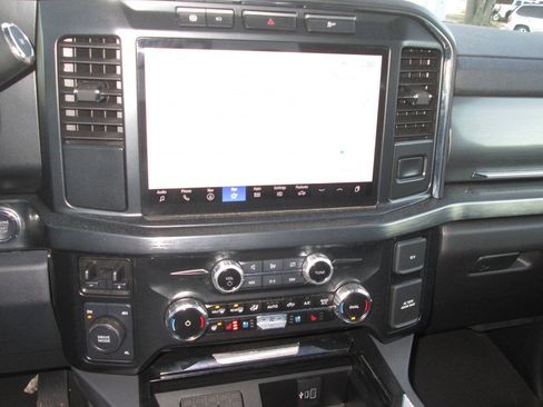 Used 2024 Ford F250 Lariat AWD/4WD image 22