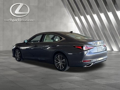 Certified 2023 Lexus ES 350 w/ Premium Package image 2
