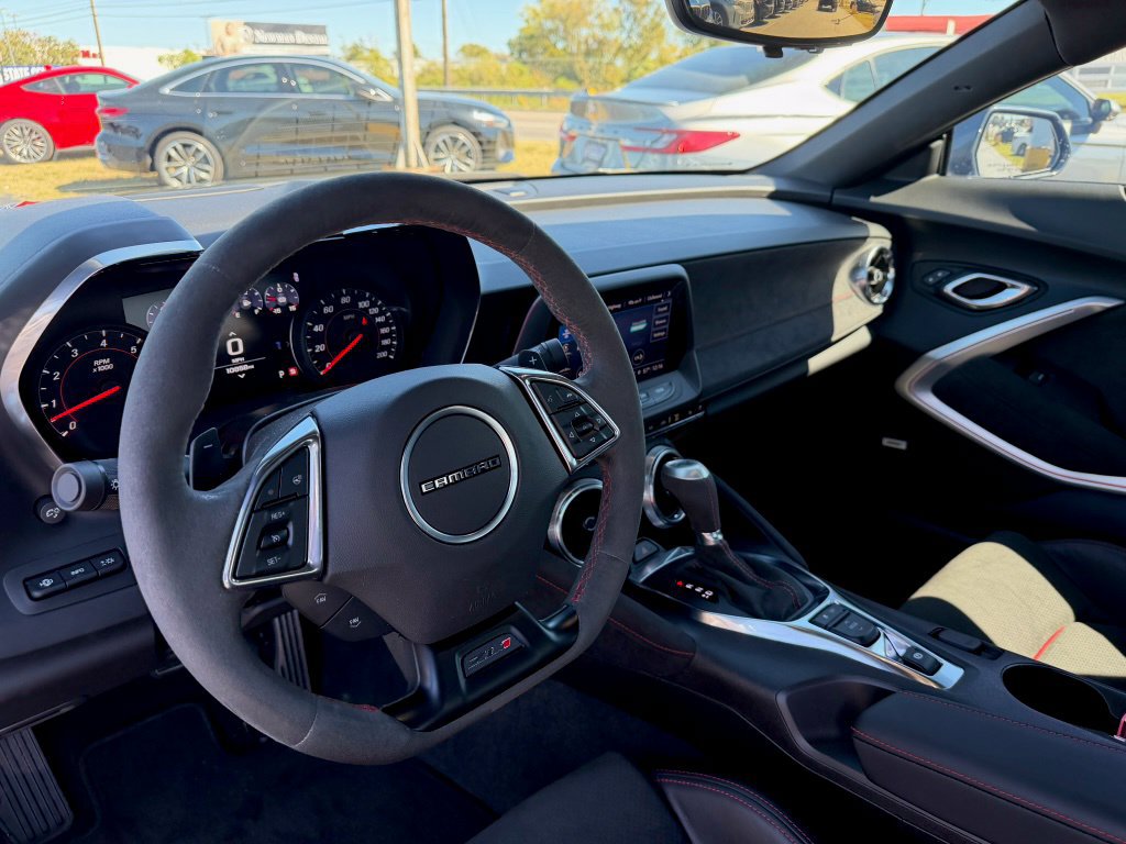 Used 2023 Chevrolet Camaro ZL1 RWD image 11
