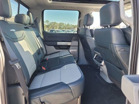 Used 2024 Ford F350 Limited image 17
