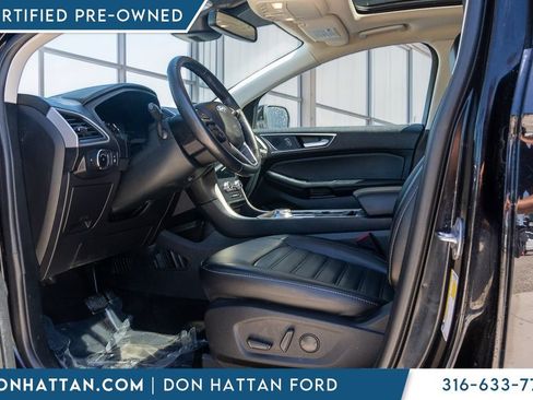 Certified 2023 Ford Edge SEL w/ Convenience Package AWD/4WD image 3