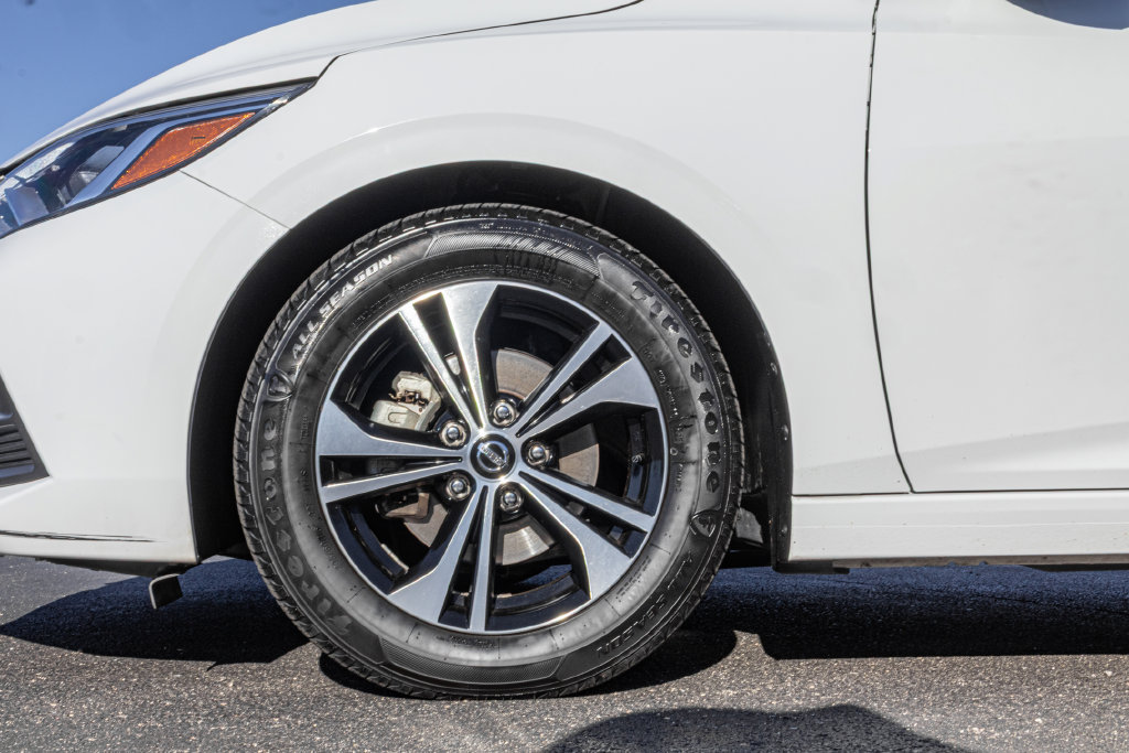 Used 2023 Nissan Sentra SV FWD image 35