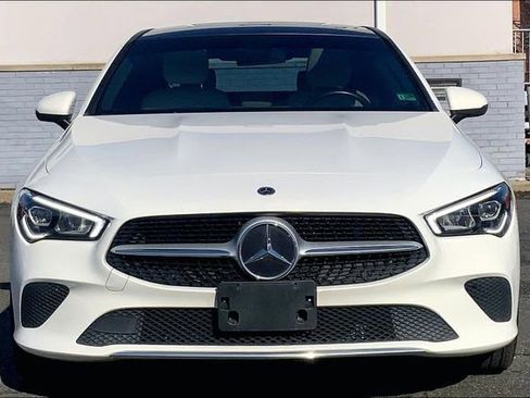 Used 2022 Mercedes-Benz CLA 250 4MATIC image 2