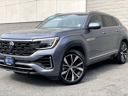 Certified 2024 Volkswagen Atlas Cross Sport SEL Premium R-Line image 12