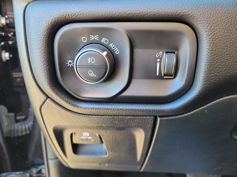 Used 2023 RAM 1500 Big Horn image 20