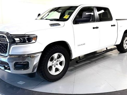 Used 2025 RAM 1500 Lone Star AWD/4WD image 8