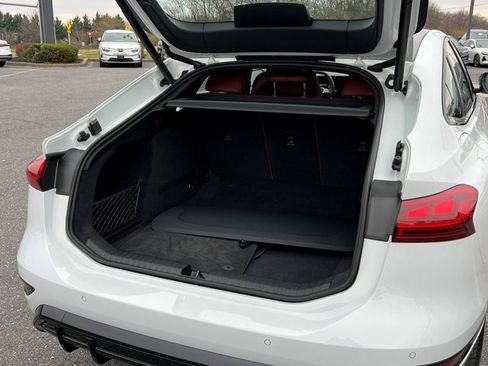 Certified 2025 Audi S6 e-tron Prestige w/ 21" Black Optic Package image 17