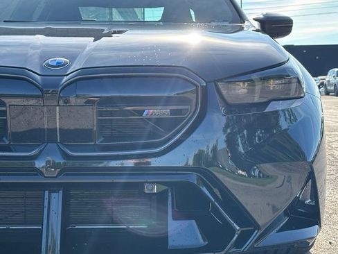 New 2027 BMW M5 w/ Carbon Package AWD/4WD image 10